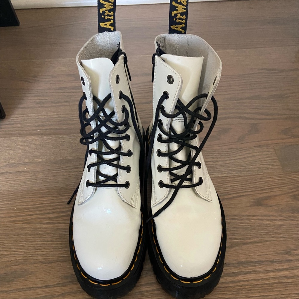 White Platform Doc Marten’s